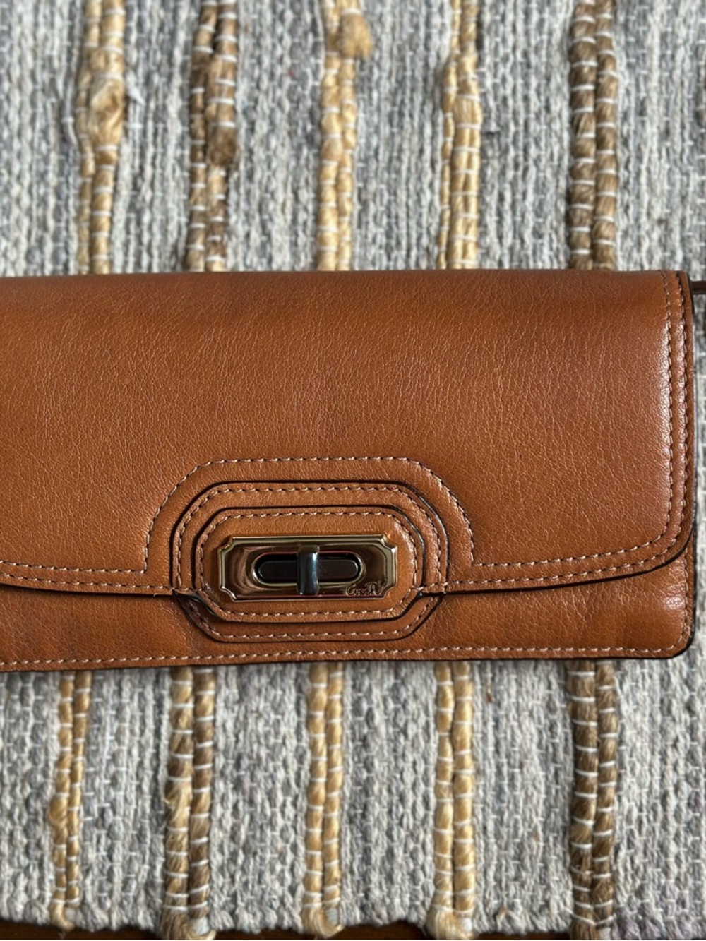 Coach Chelsea Caramel Leather Turnlock Slim Wallet 45915 (Gold Accents)